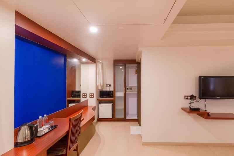 Hotel Mint Montvert Baner Púna Exteriér fotografie