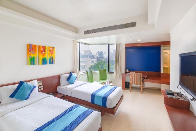 Hotel Mint Montvert Baner Púna Exteriér fotografie